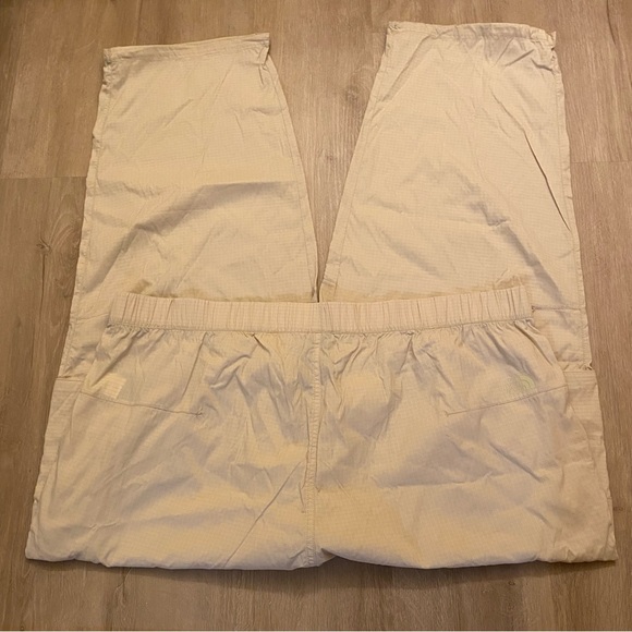 NWT The North Face Spring Relaxed Fit Lightweight Cargo Pants Adjustable Hem 3XL - Picture 4 of 15
